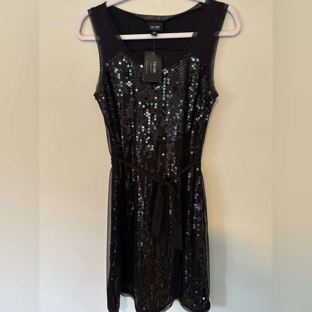 NWT Nicole by Nicole Miller Black Sequin Mesh Shift Dress - Size M